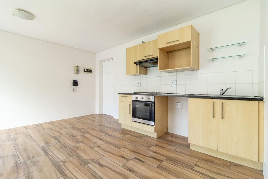 1 Bedroom Property for Sale in Zonnebloem Western Cape